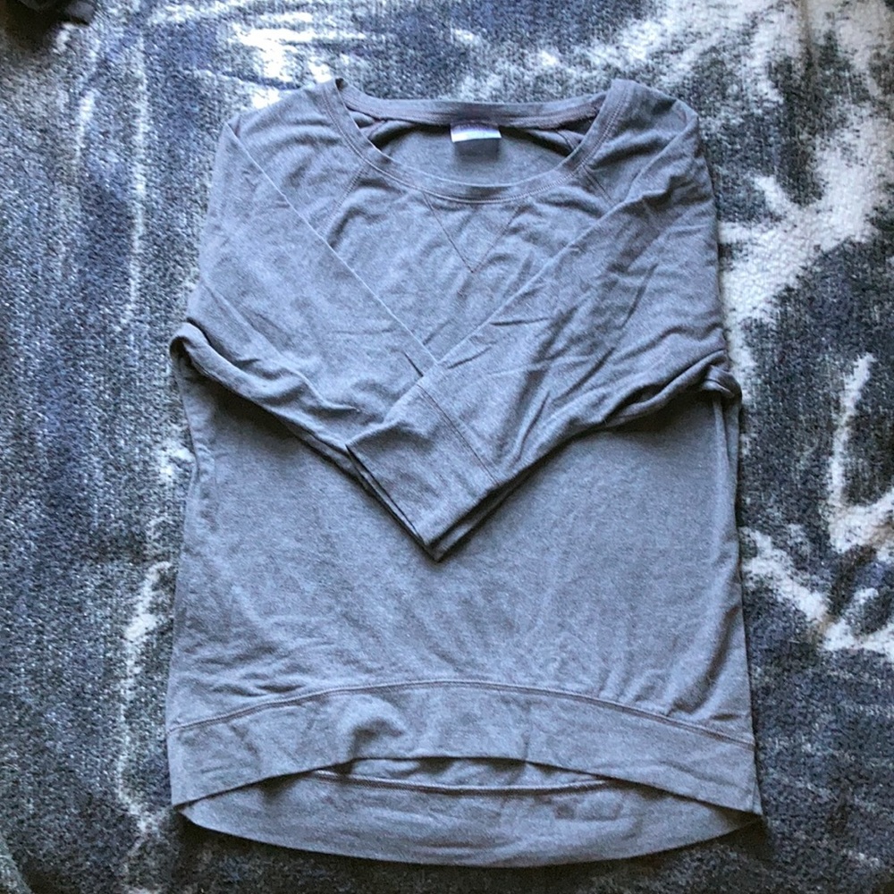 Danskin Now 3/4 sleeve top